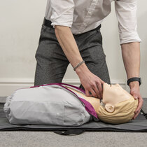 Provides trainees with hands-on experience of performing realistic CPR